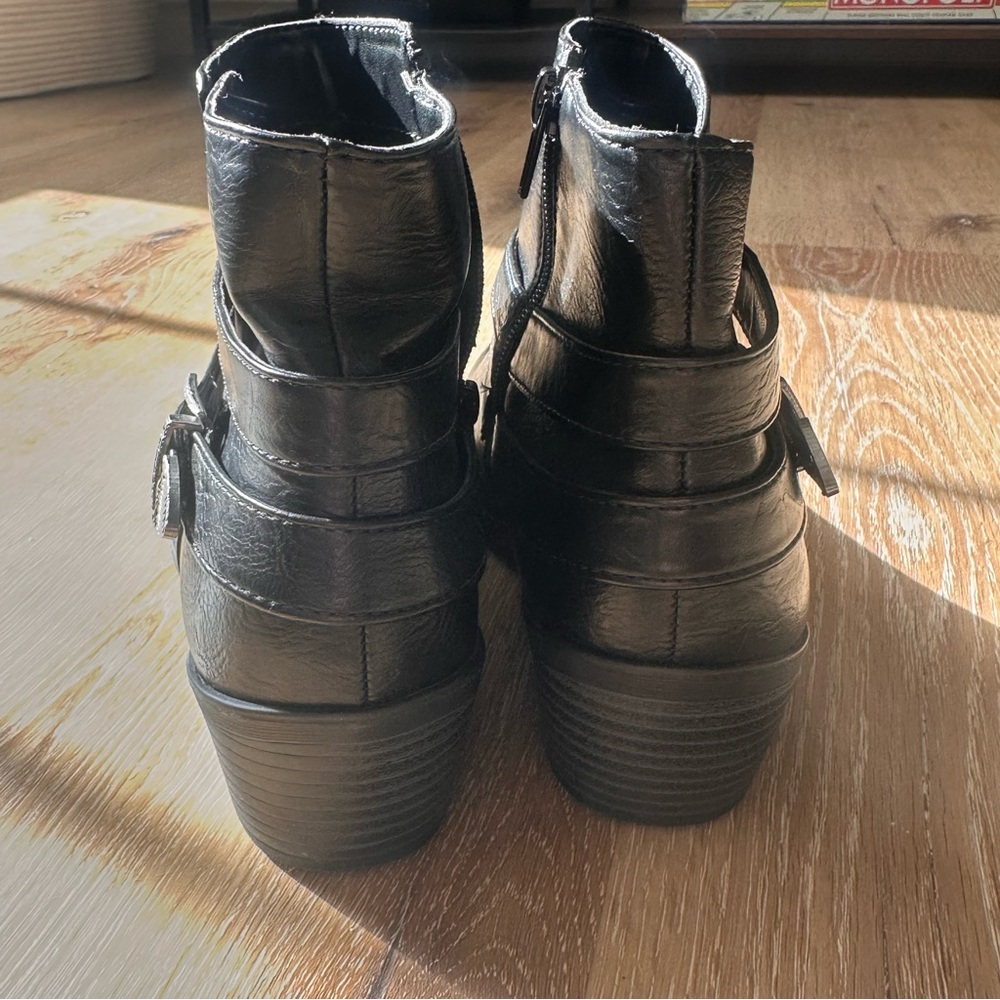 Easy Street Black Ankle Boots with Buckle Detail - Picture 9 of 9